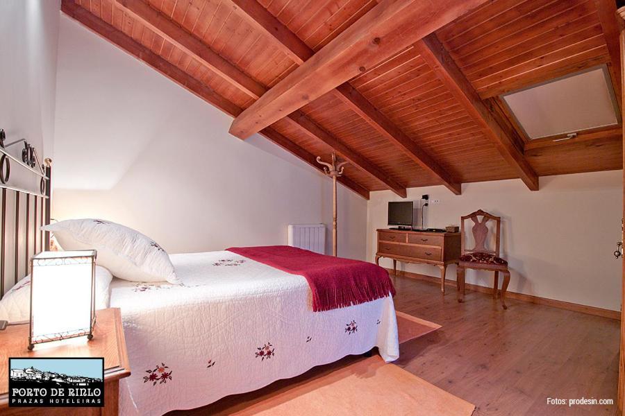 Hotel Porto De Rinlo Zimmer foto